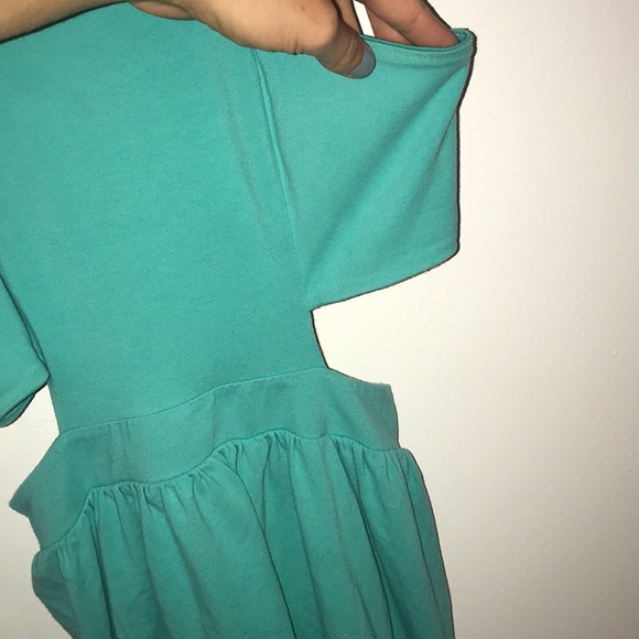 Perfect event dress! - Picture 2 of 7